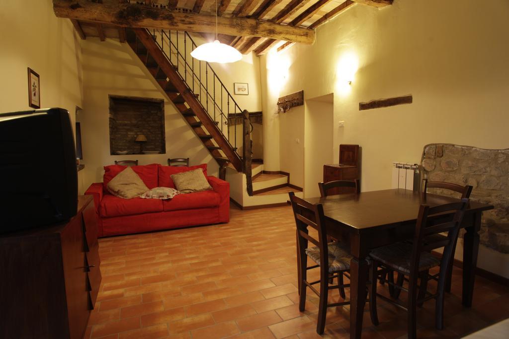 Agriturismo Acquacalda Villa Montone  Luaran gambar